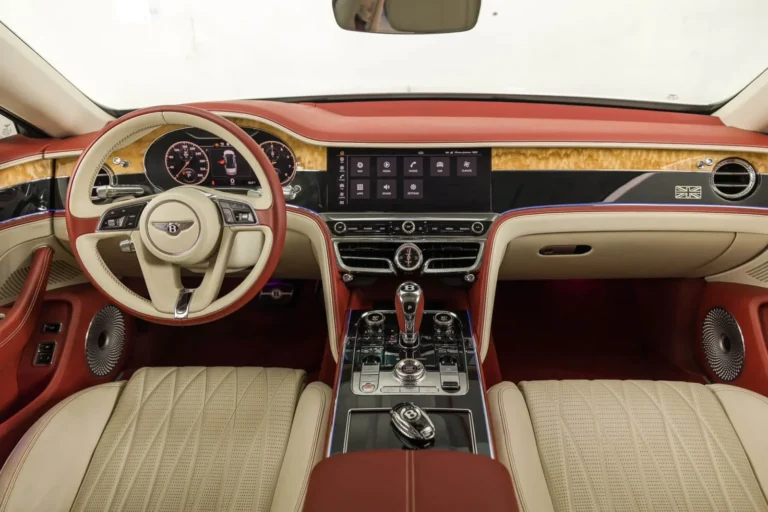 Bentley Flying Spur Image_03