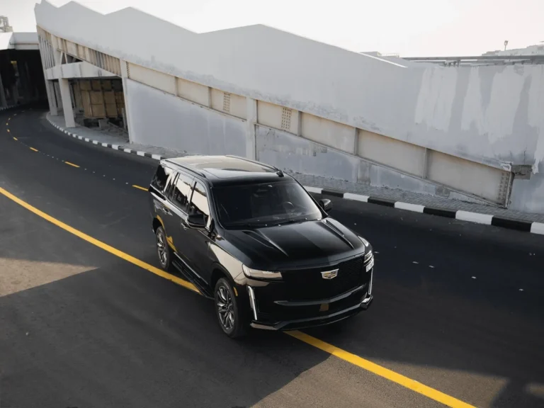 Cadillac Escalade Platinum Sport Cover Image