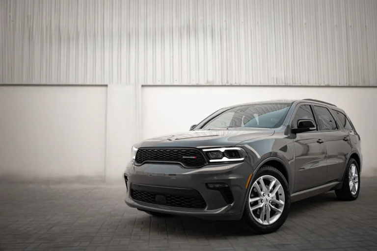 Dodge Durango Grey Image_04