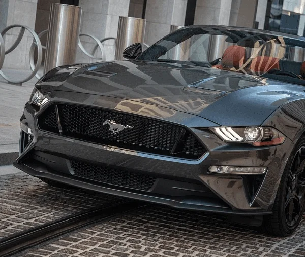 Ford Mustang Convertible Image_03