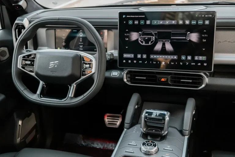 Jetour T2 Black 2024 Image_03