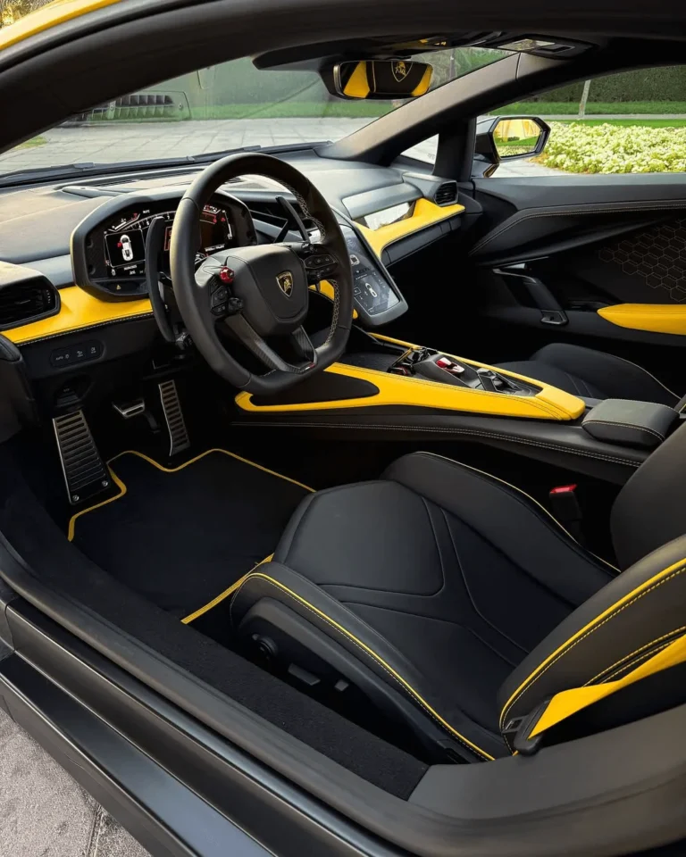 Lamborghini Revuelto Image_03