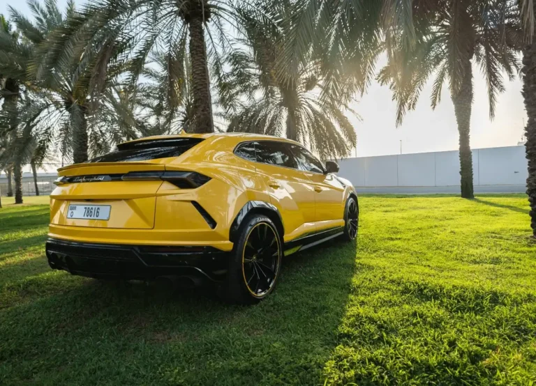 Lamborghini Urus Image_01