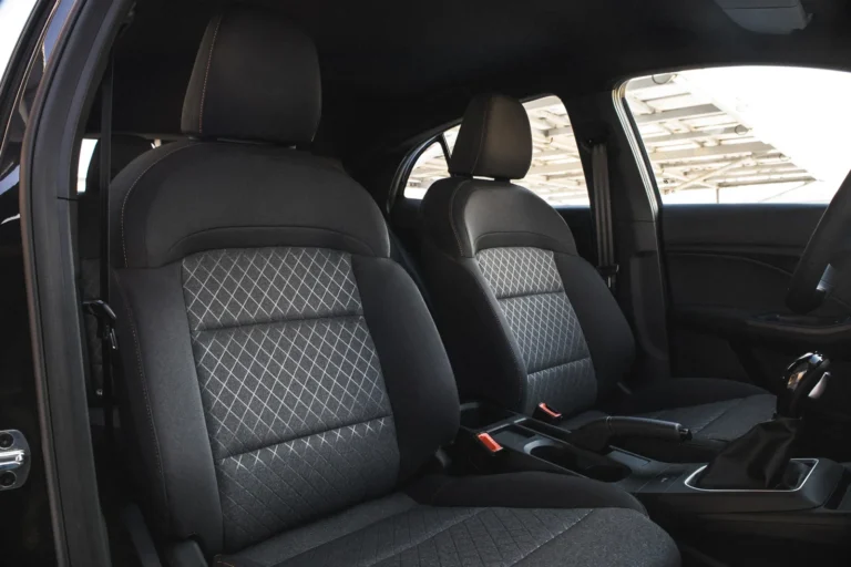 MG 3 Black 2025 Image_05