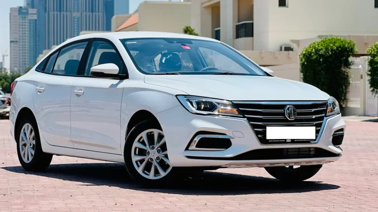 MG 5 White 2024 Image_01