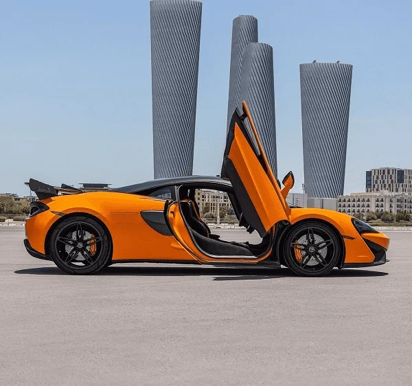 Mclaren 720S Spyder Image_01