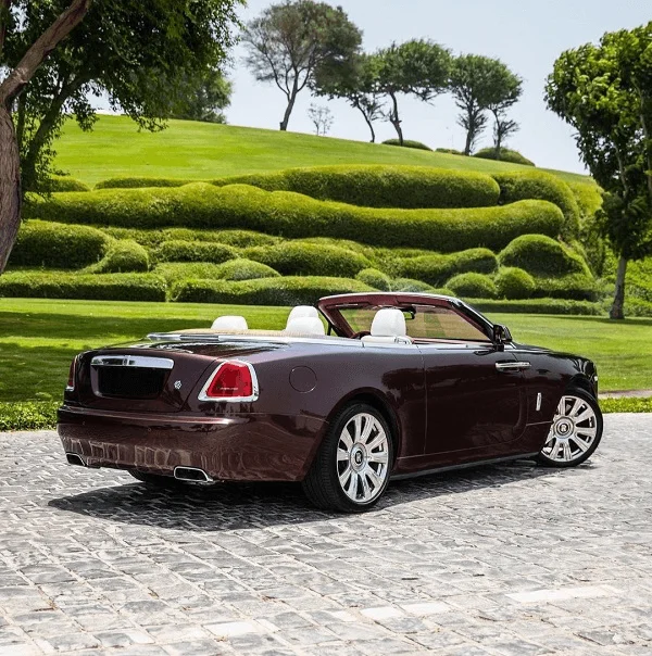 Rolls Royce Dawn 2022 Image_01