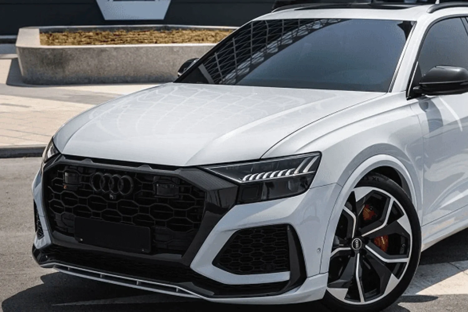 Audi RSQ8 Image_2