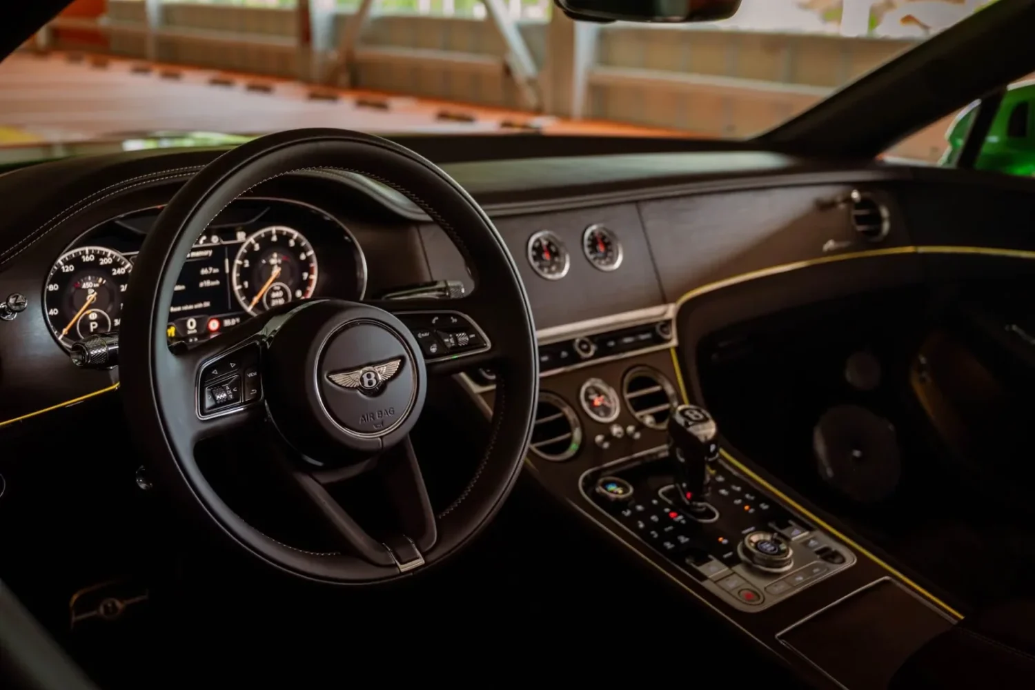 Bentley Continental GT Green Image_03