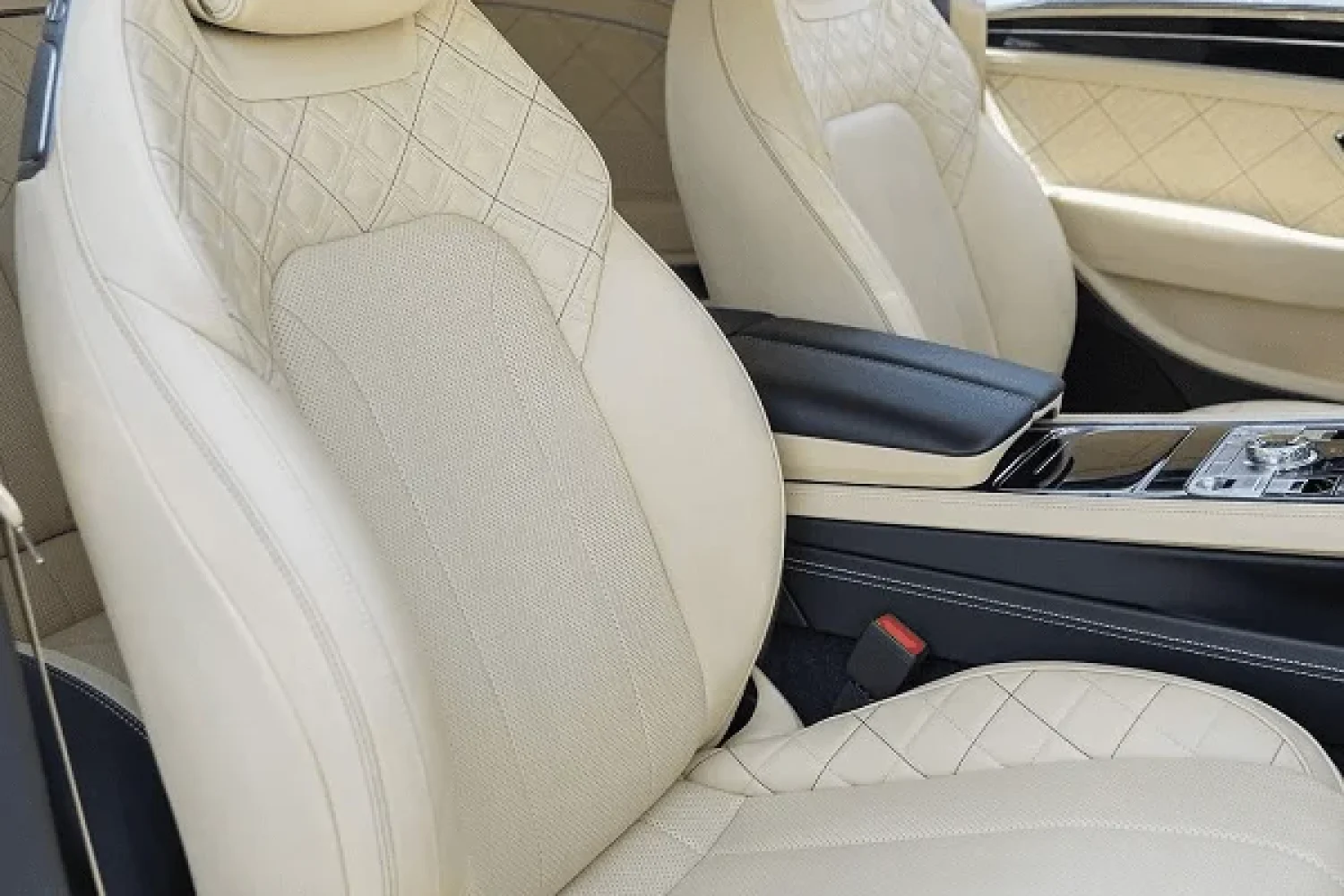 Bentley Continental GT Image_03