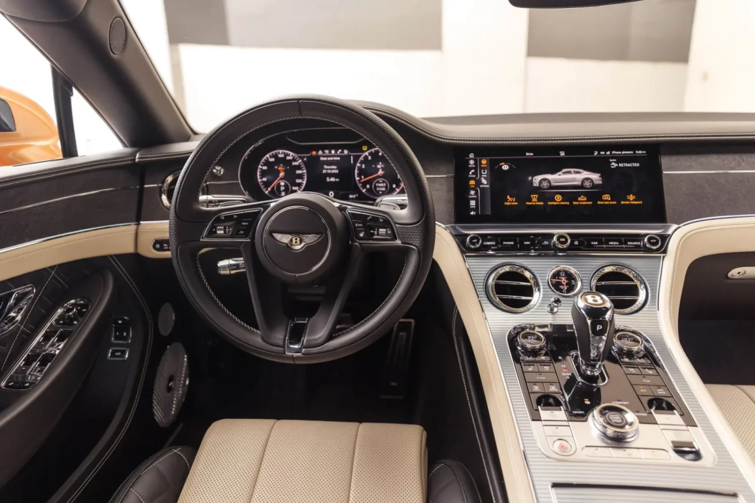 Bentley Continental GT Orange Image_03