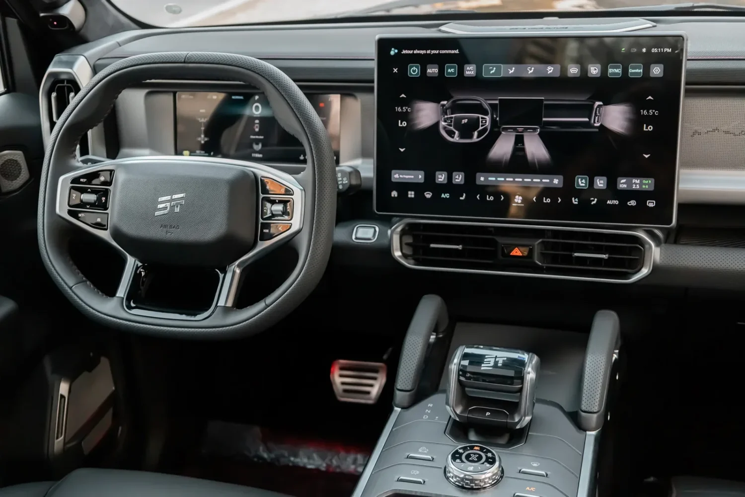 Jetour T2 Black 2024 Image_03