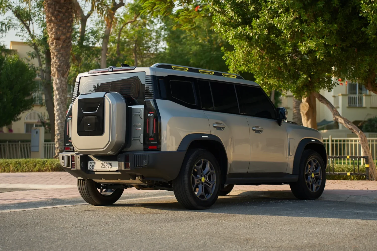 Jetour T2 Grey 2023 Image_02