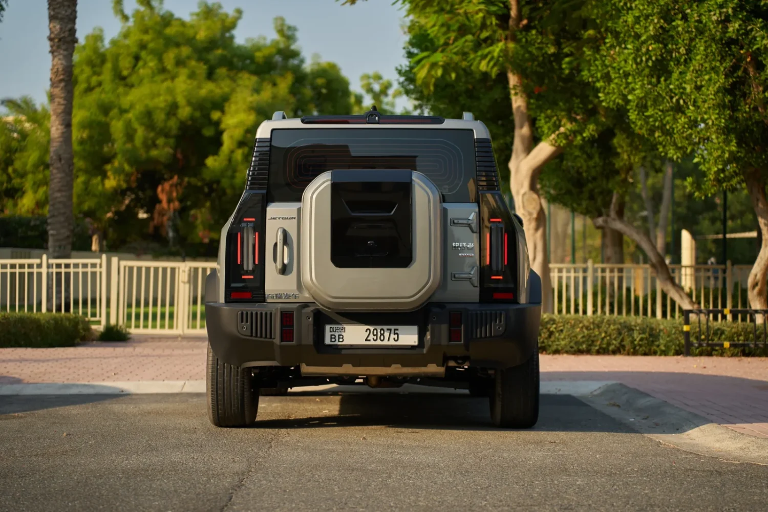 Jetour T2 Grey 2023 Image_03