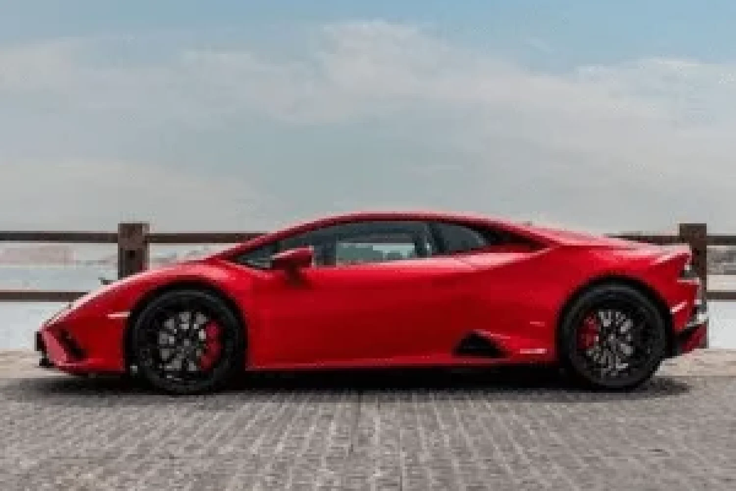 Lamborghini Huracan Evo Coupe Image_01