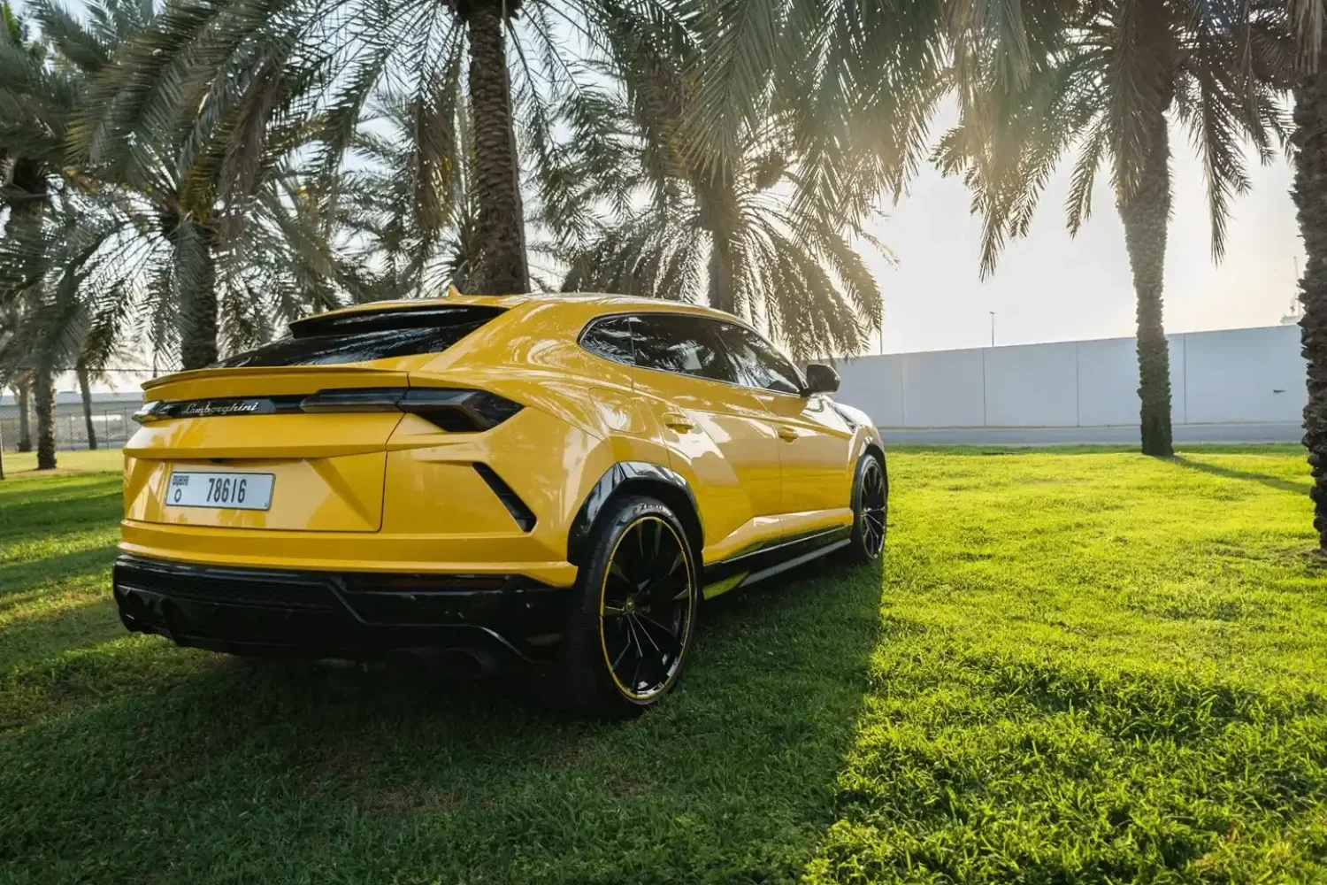Lamborghini Urus Image_01