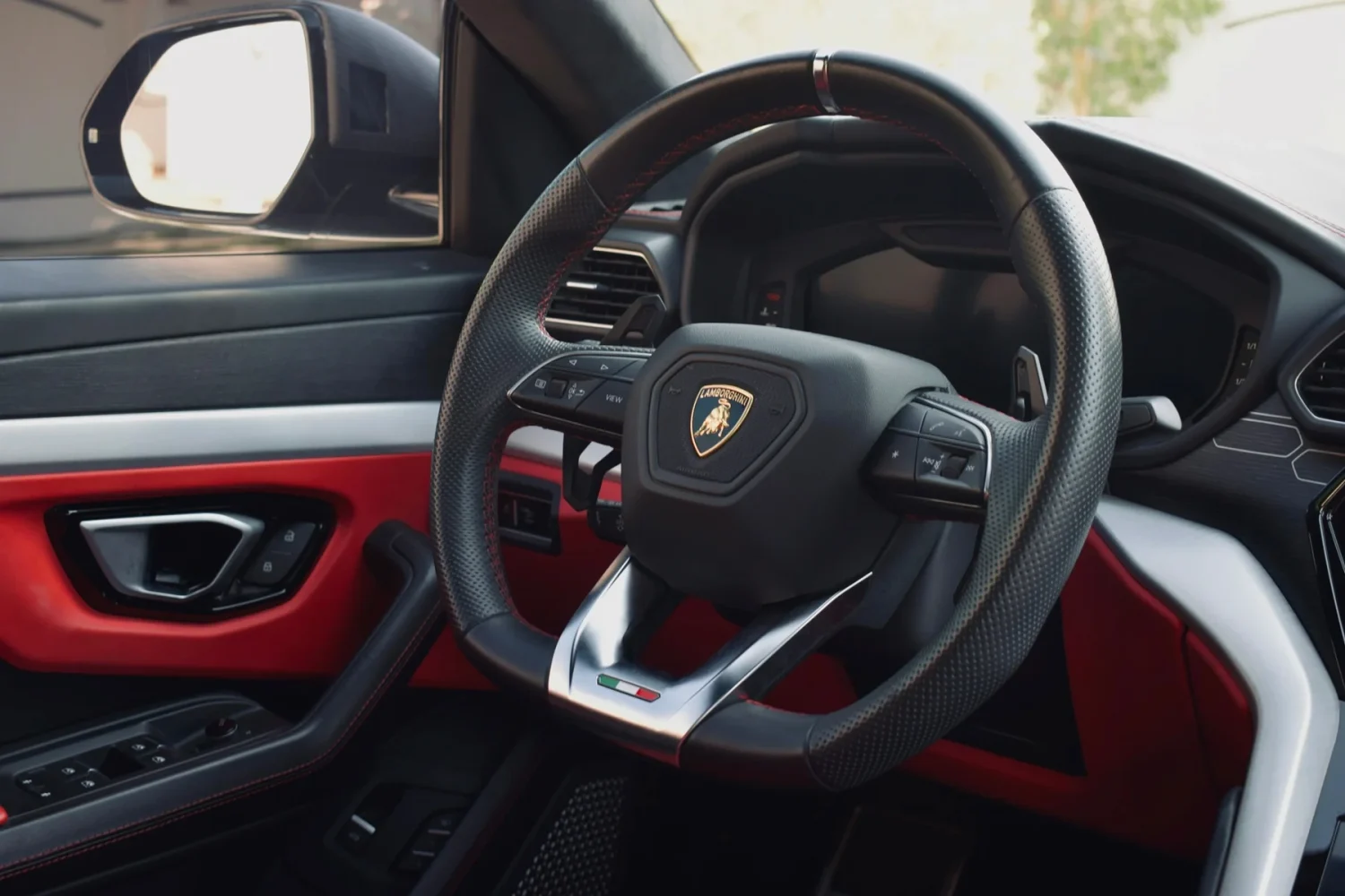 Lamborghini Urus Mansory Image_03