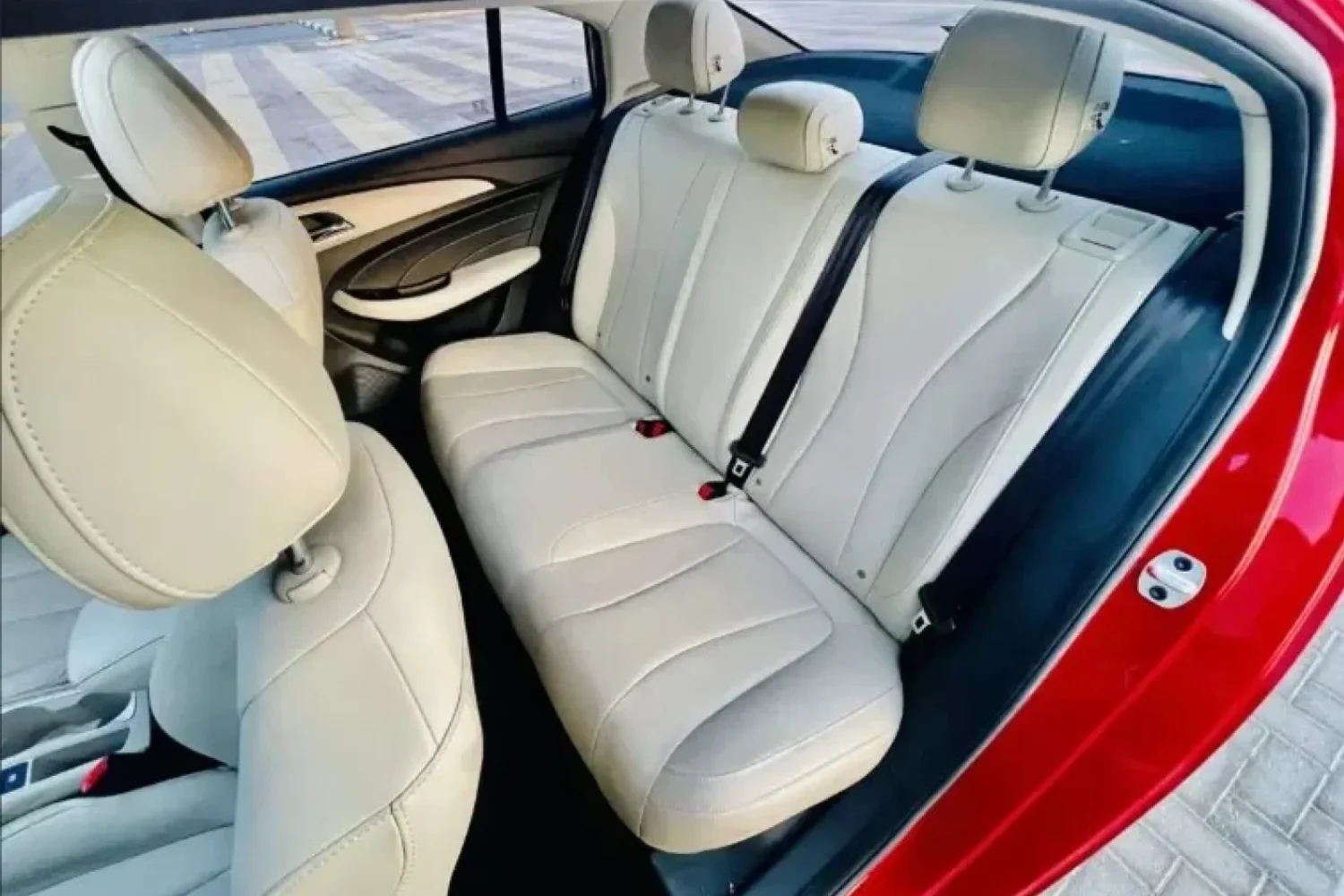 MG 5 Full Option Red Image_05