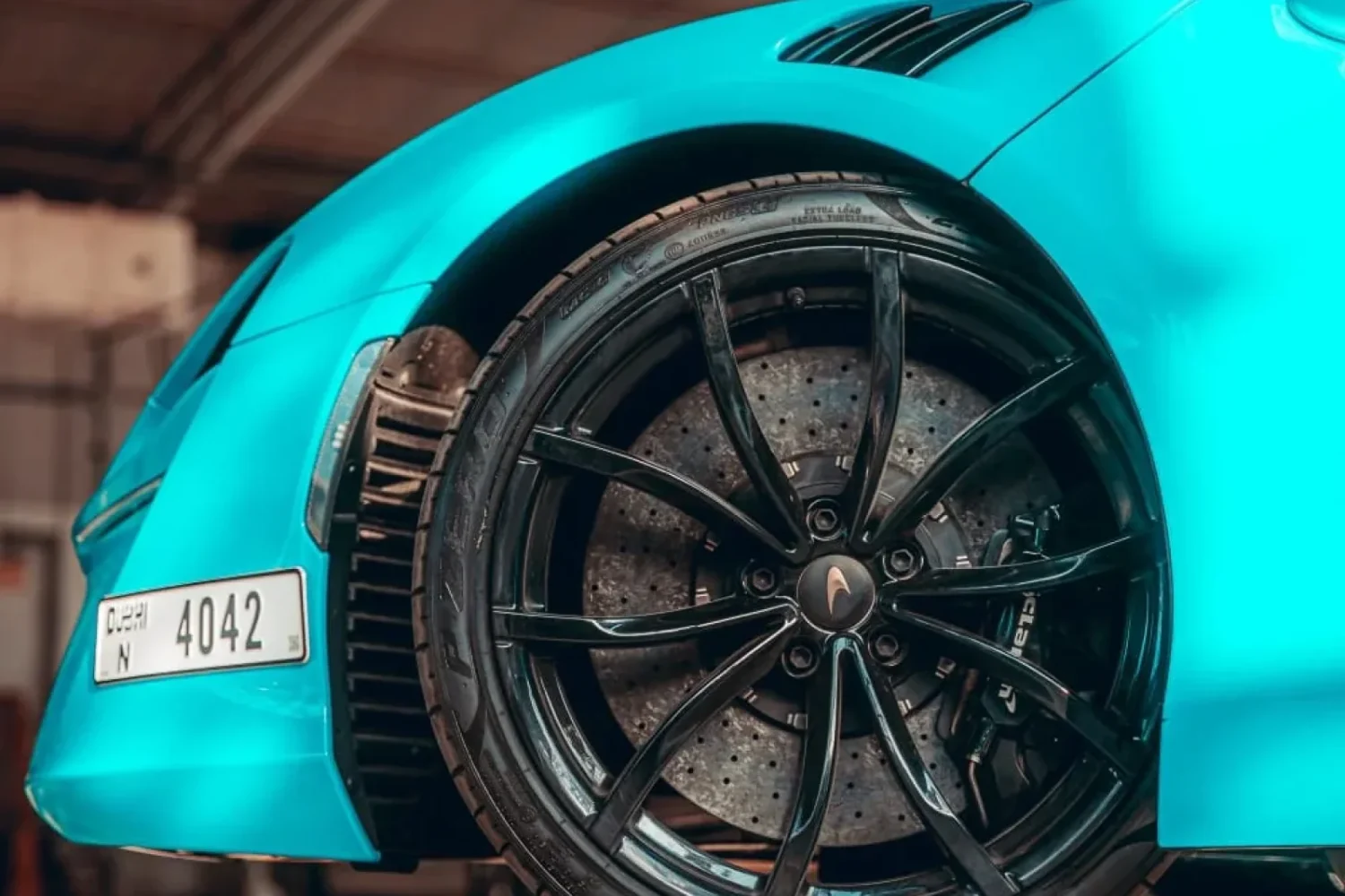 McLaren Artura Cyan Image_03