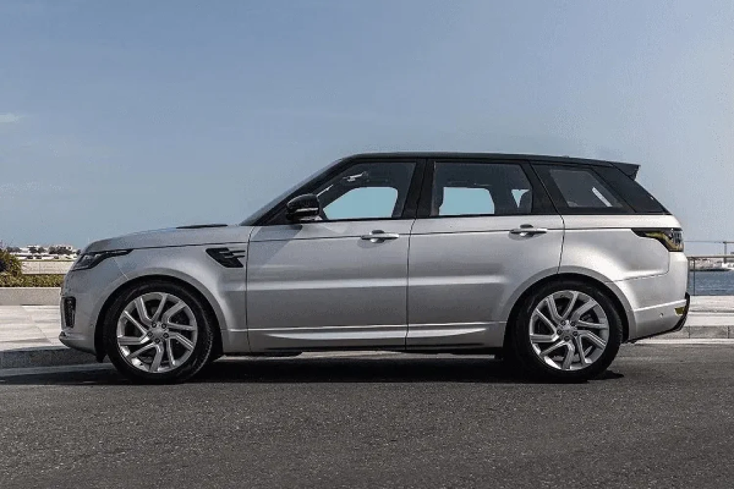 Range Rover Sport HSE Image_01
