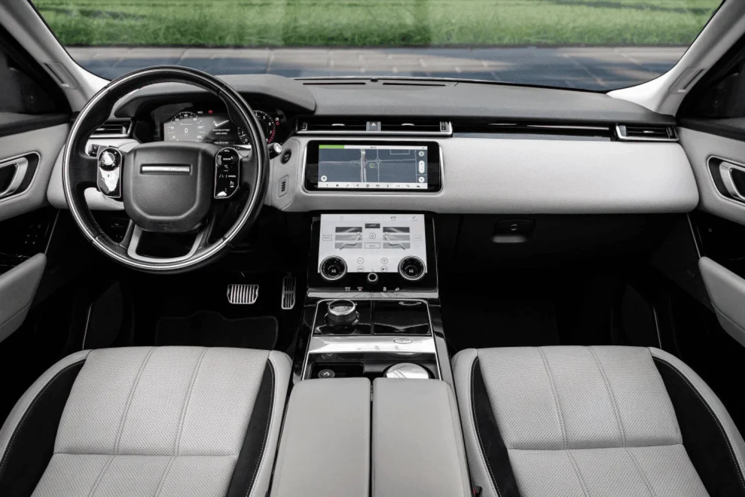 Range Rover Velar R Dynamic Image_07